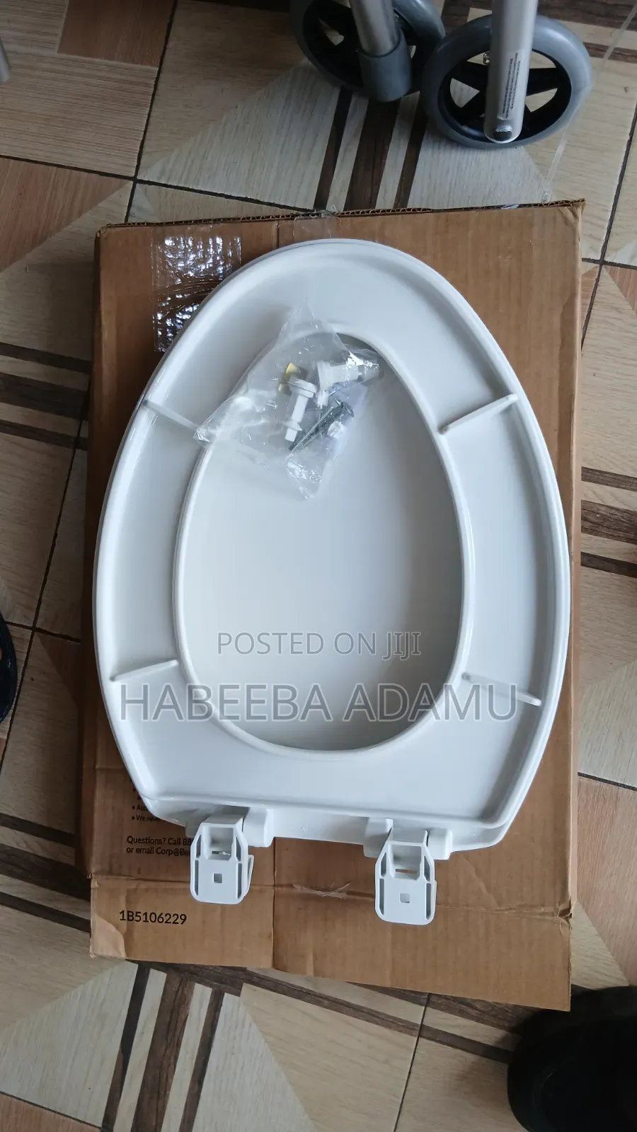 Bemis Toilet Seat Cover