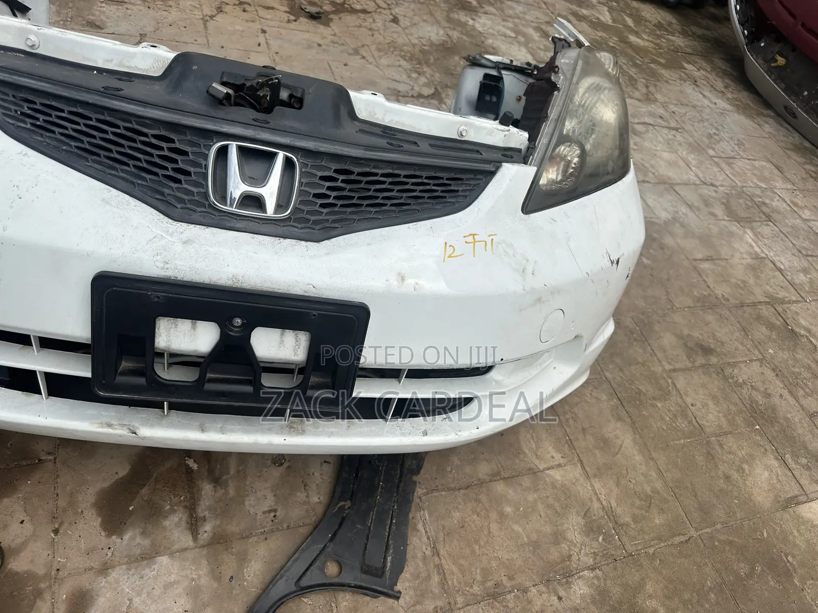 Honda Fit 2010-2012 Front Cut Available