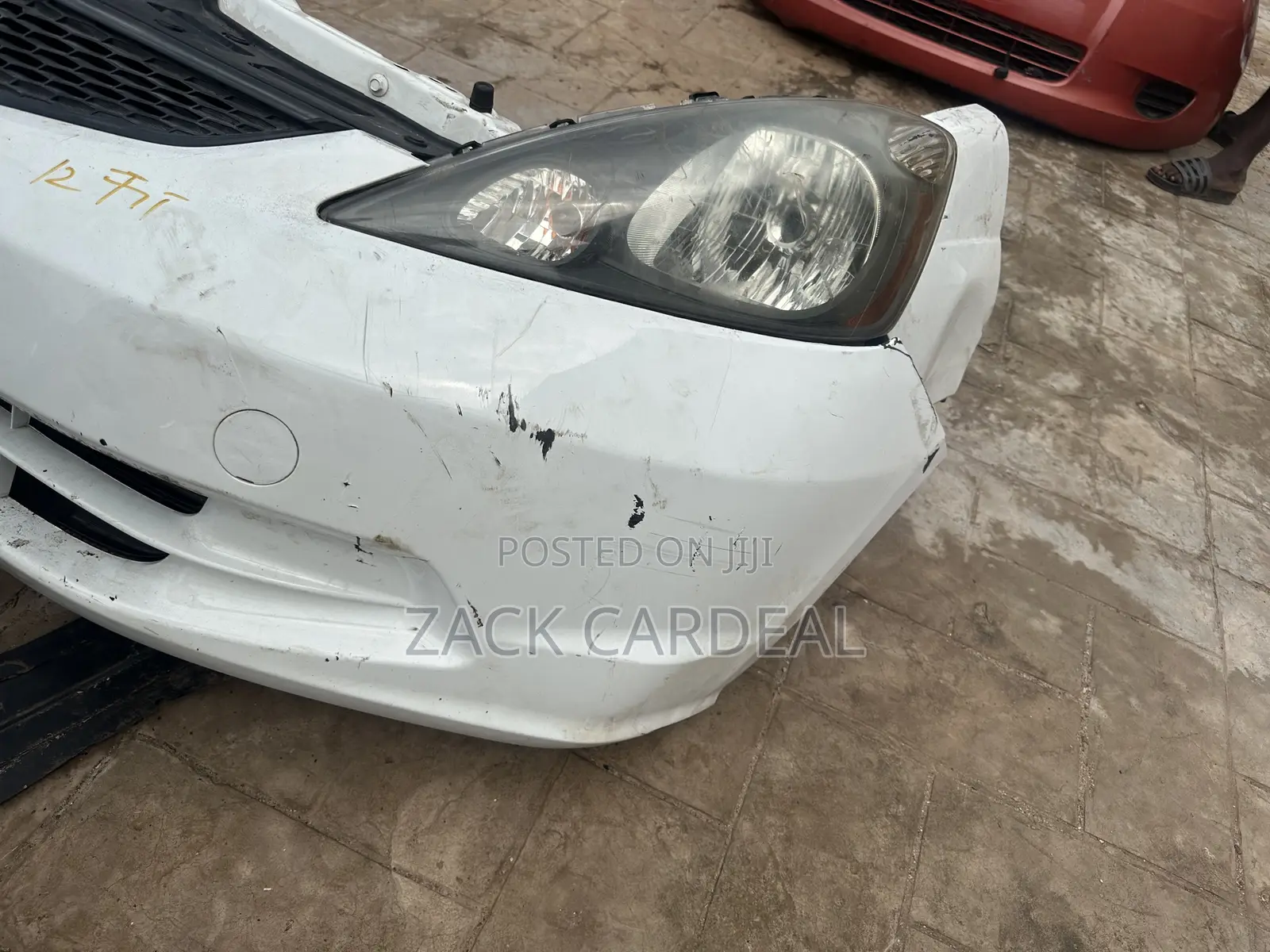 Honda Fit 2010-2012 Front Cut Available
