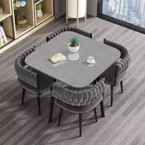 4 People Classic Dinning Set