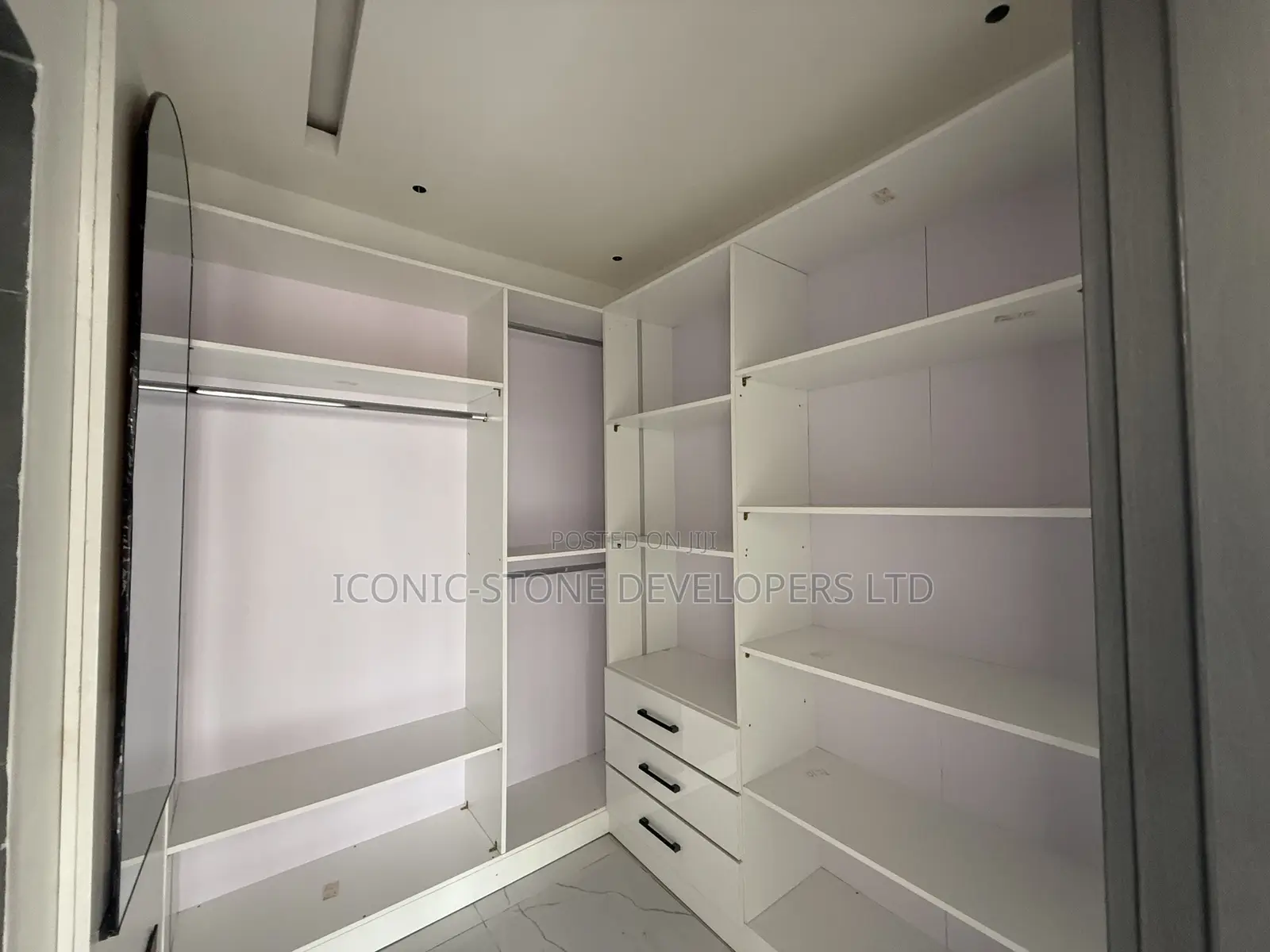 2bdrm Apartment in Adenta, Amrahia for rent