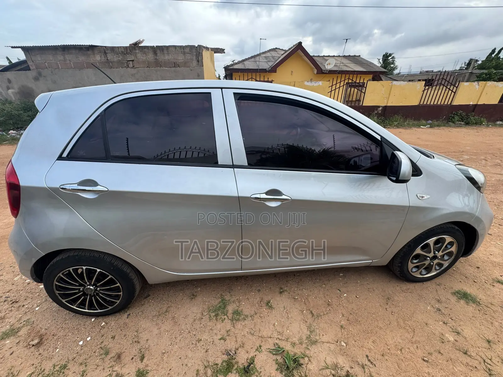 Kia Morning 2015 Silver