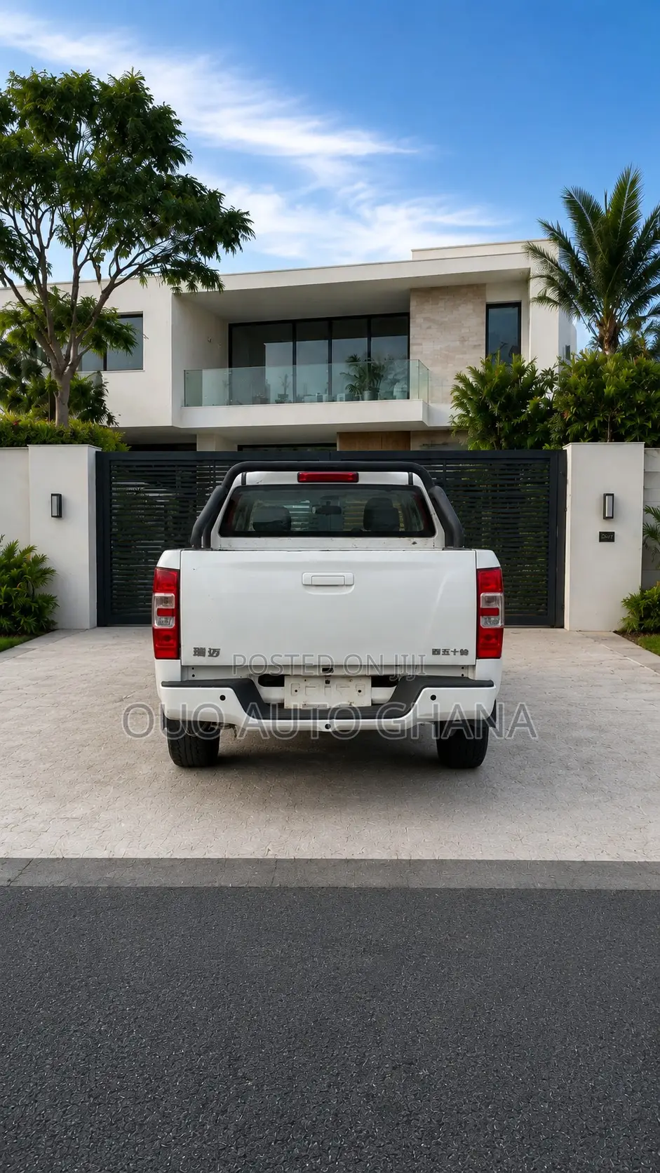 Isuzu D-MAX 2022 White