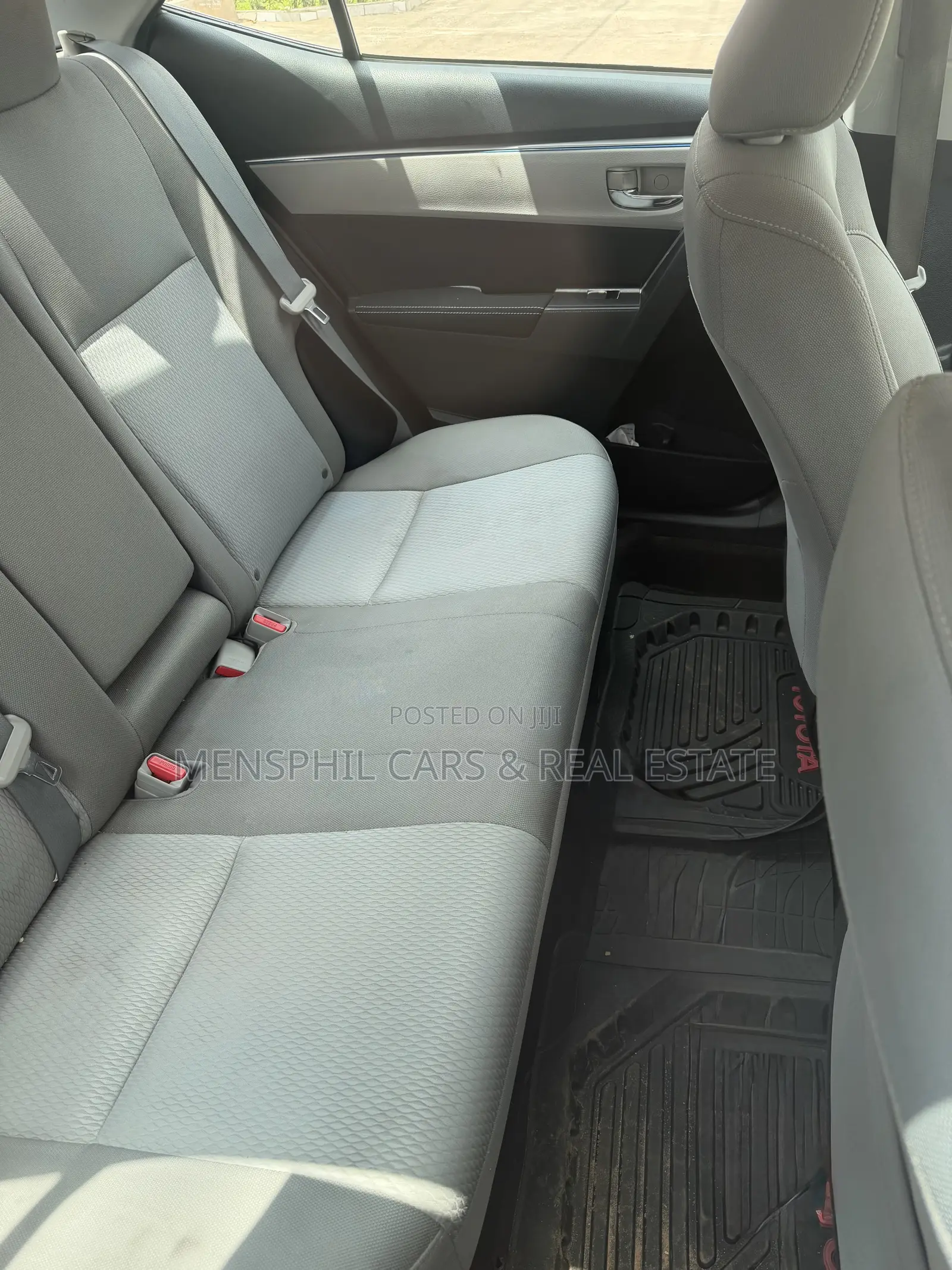 Toyota Corolla 2016 Black