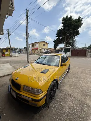 BMW 3 Series 2003 Yellow