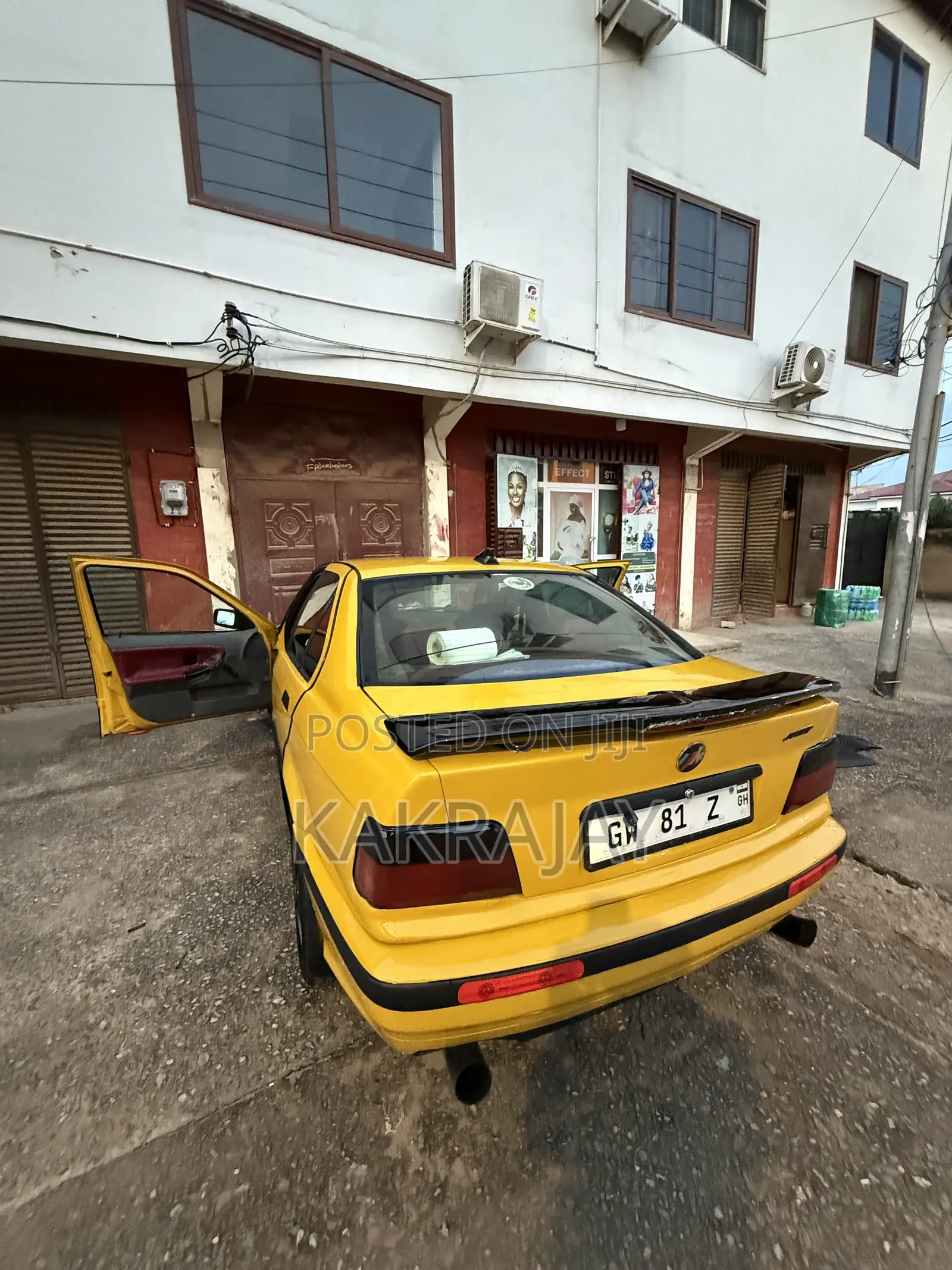 BMW 3 Series 2003 Yellow