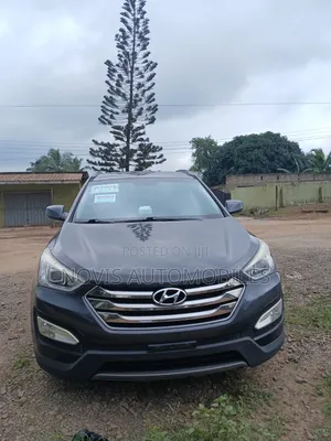 Hyundai Santa Fe SE AWD 2016 Gray