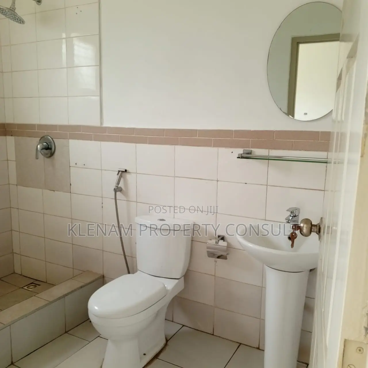 4bdrm House in New Gbawe for sale