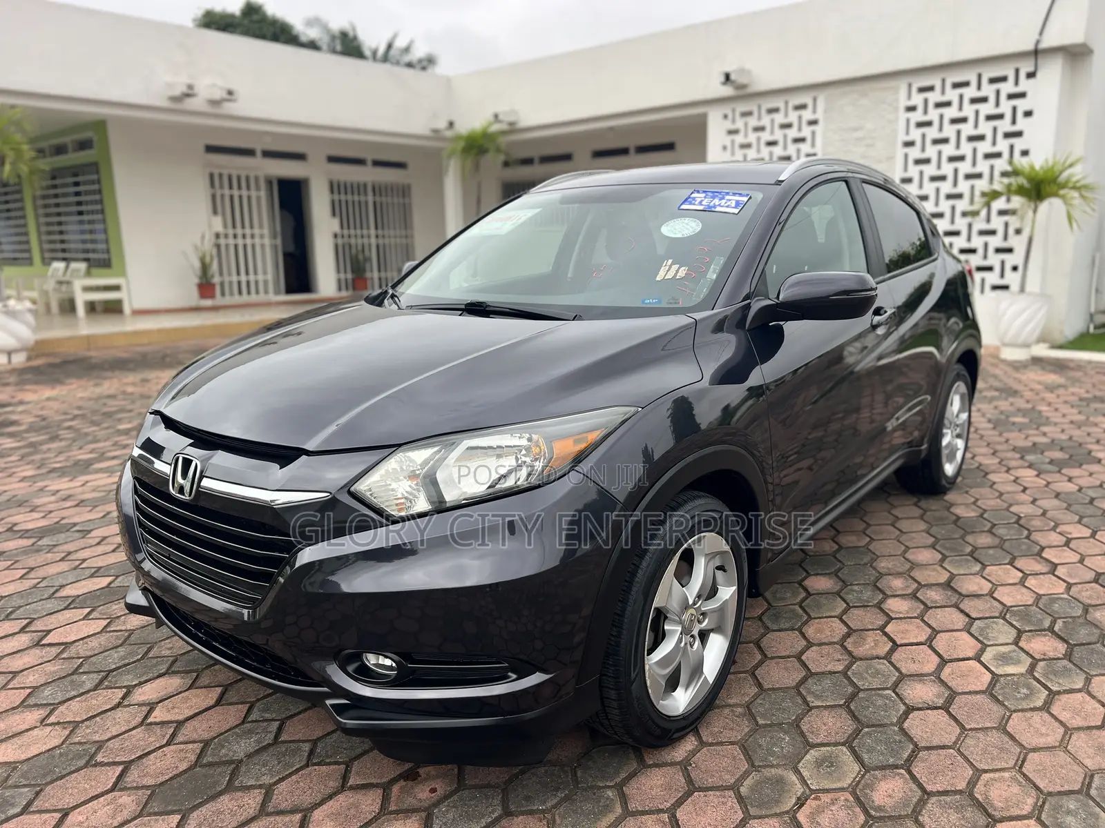 Honda HR-V 4dr SUV (1.5L 4cyl CVT) 2016 Gray