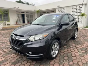 Honda HR-V 4dr SUV (1.5L 4cyl CVT) 2016 Gray