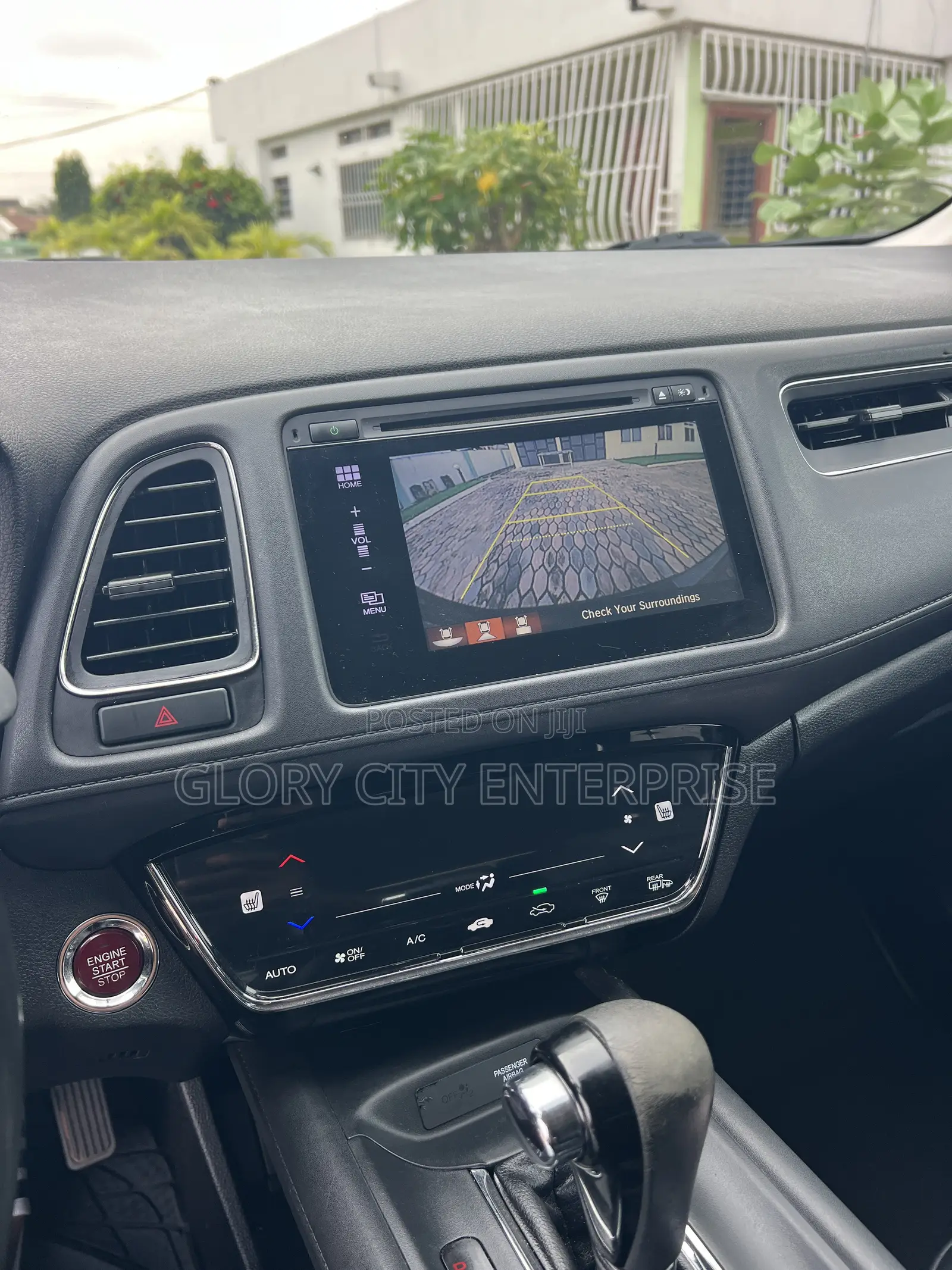Honda HR-V 4dr SUV (1.5L 4cyl CVT) 2016 Gray