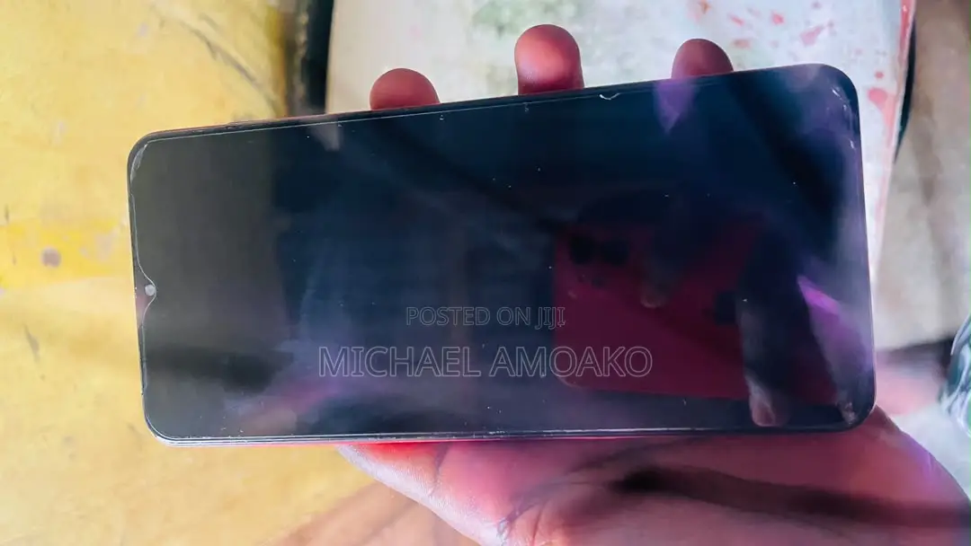 Samsung Galaxy A12 64 GB Red