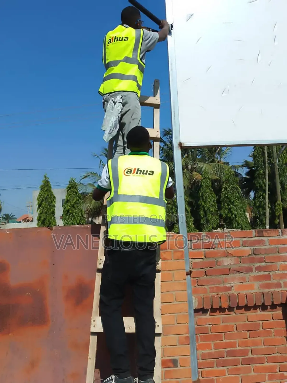 Solar Energy,CCTV, and Video Intercom Installer