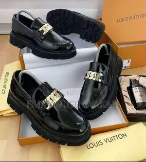 Classic Louis Vuitton Shoes