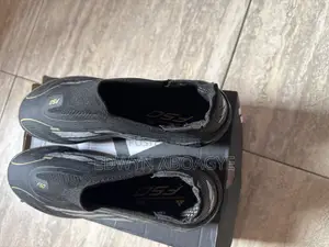 Black Adidas F50