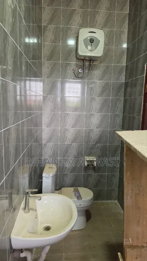 2bdrm Apartment in Klagon, Sakumono for rent