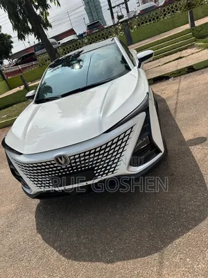 Changan UNI-T 1.5 FWD 2023 White