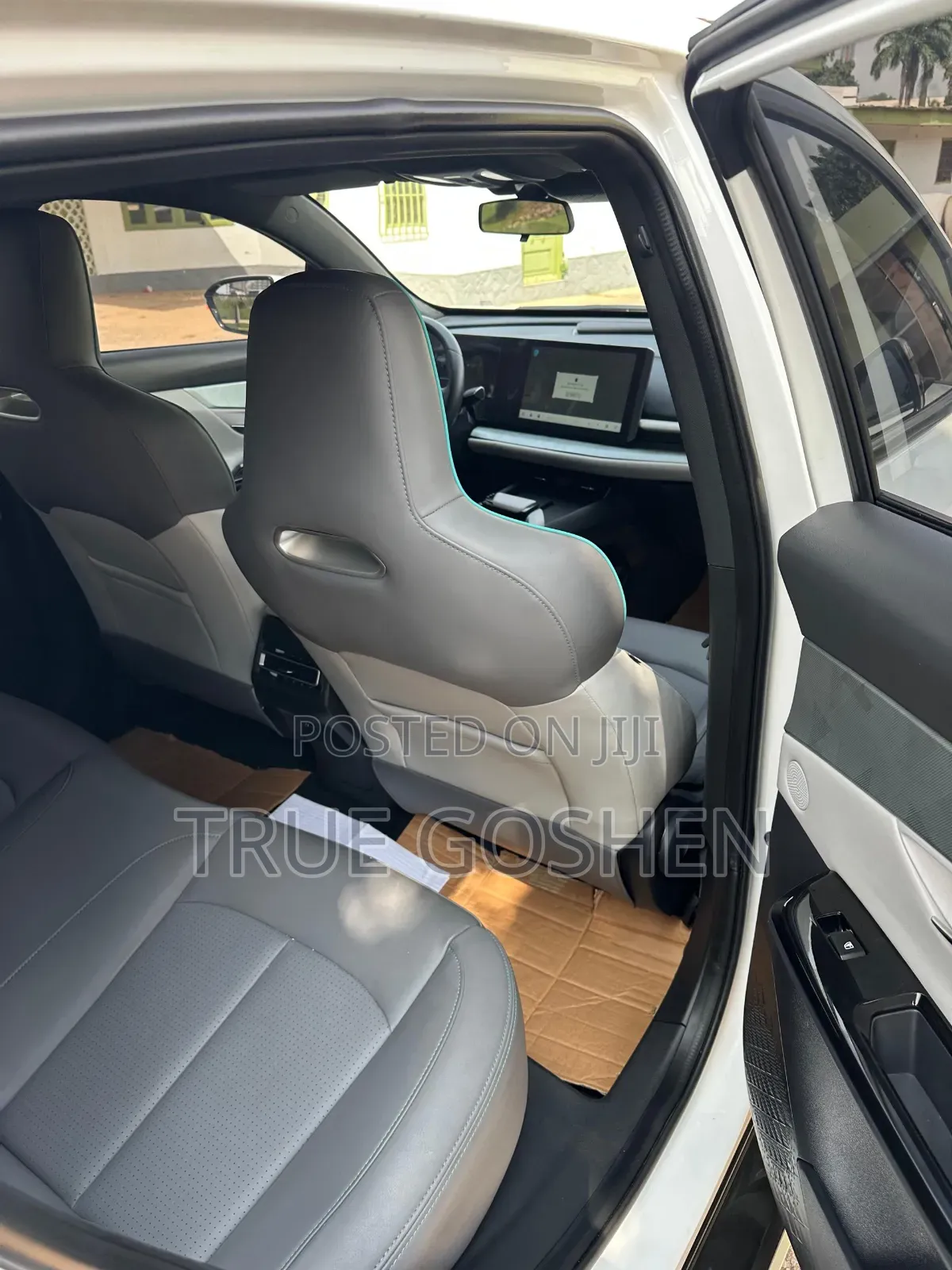 Changan UNI-T 1.5 FWD 2023 White