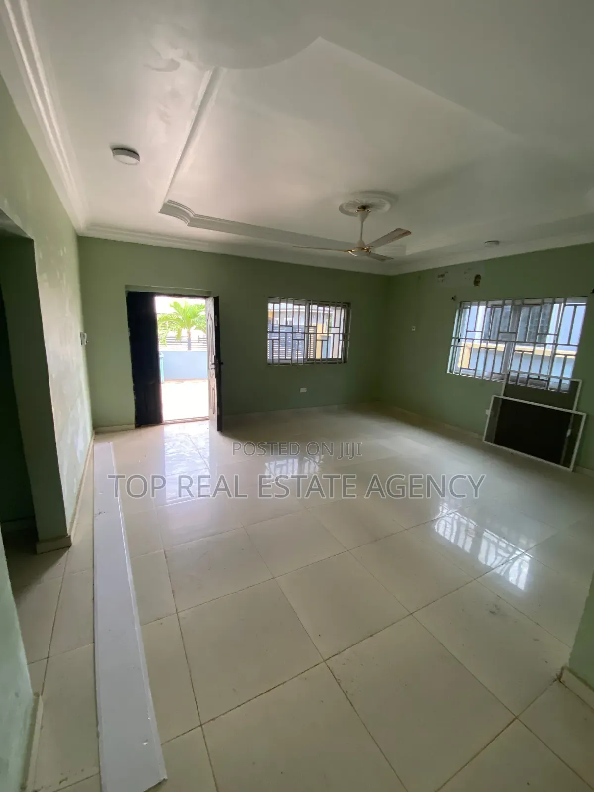 2bdrm House in Tema Community 25 for rent