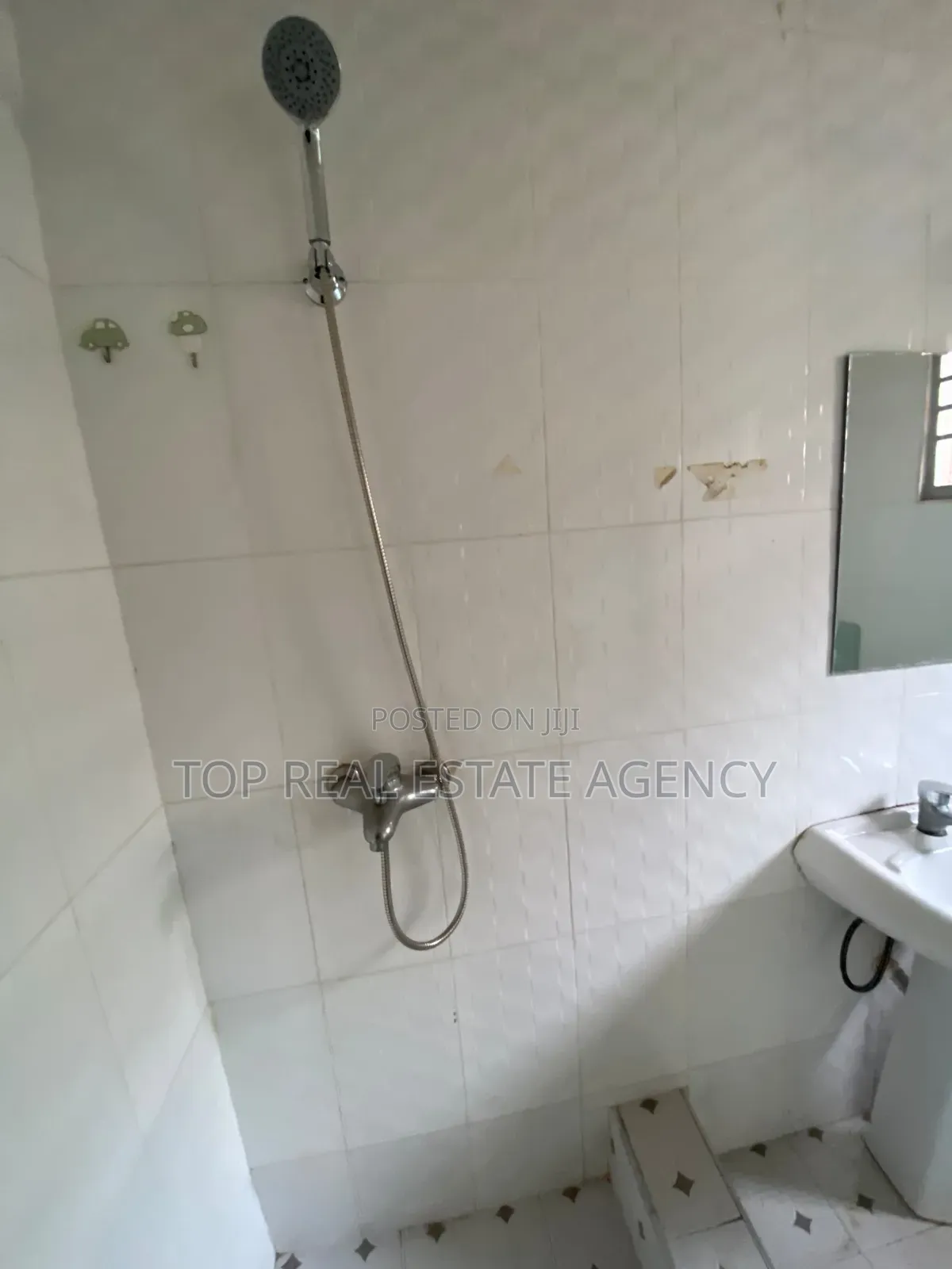 2bdrm House in Tema Community 25 for rent