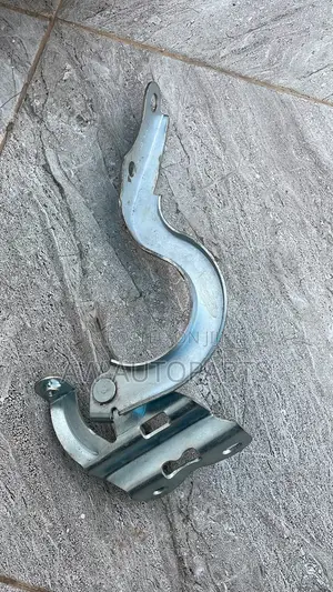 Toyota Corolla 14-19 Hood Hinge