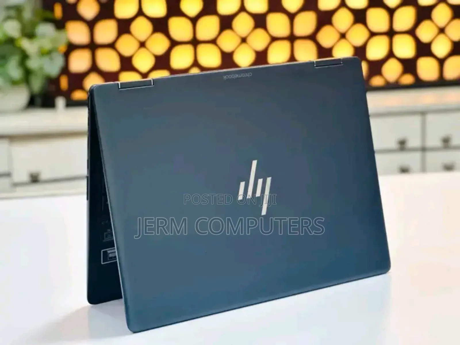 New Laptop HP Chromebook X360 8GB Intel Core i5 SSD 256GB