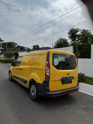 Ford Transit Crew Van 2023 Yellow