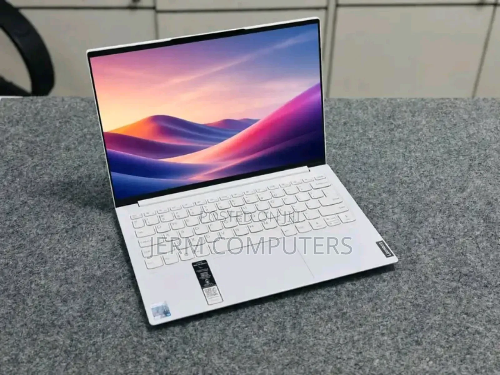 New Lenovo IdeaPad 5 Slim 13th Gen i7 16GB Intel Core i7 SSD 512GB