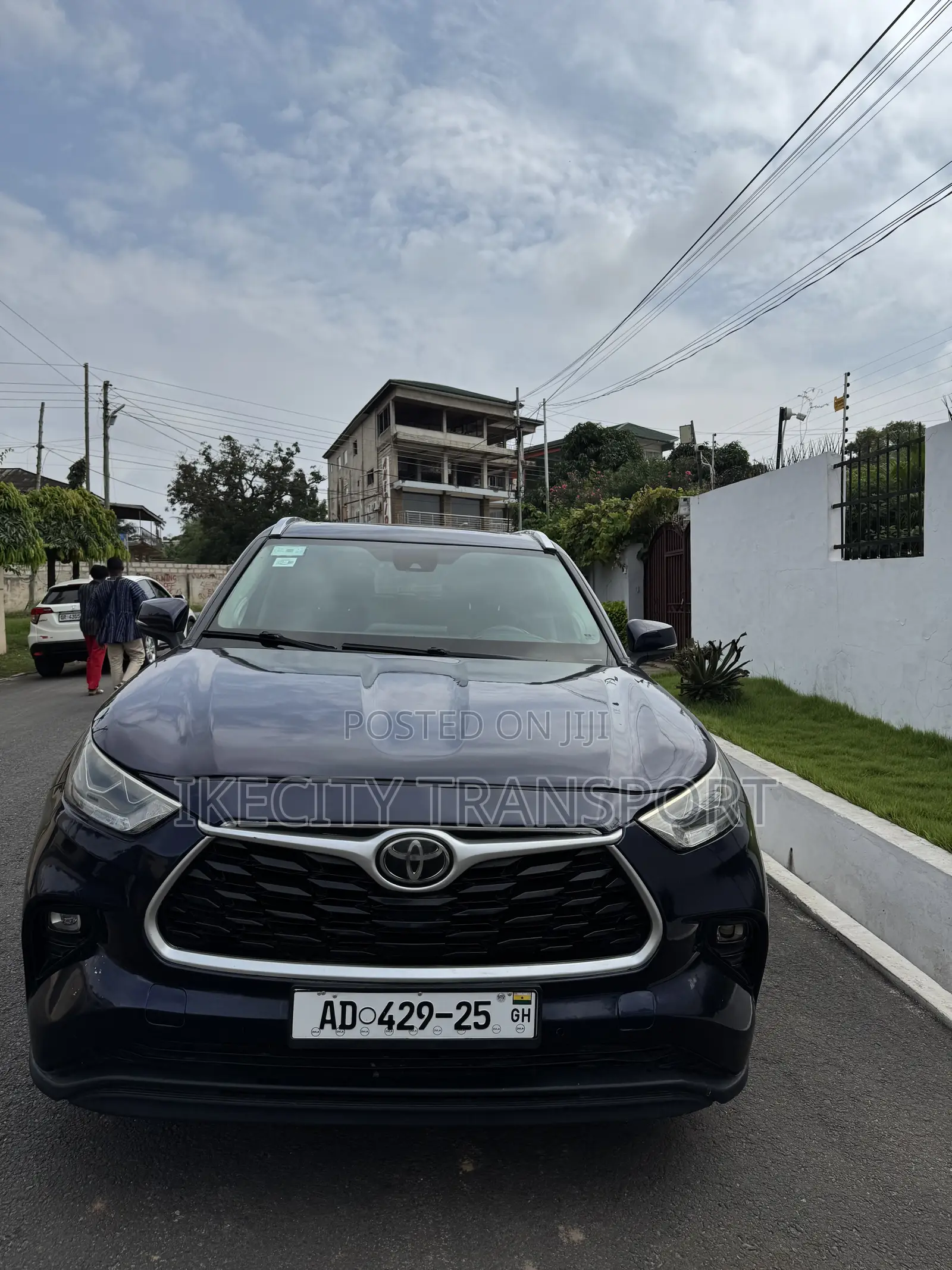 Toyota Highlander Limited AWD 2020 Blue