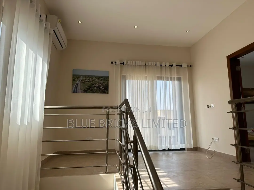 4bdrm House in Oyarifa for sale