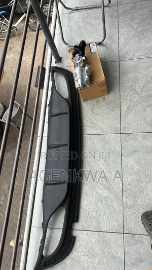 Mercedes Benz C300 Back Diffuser