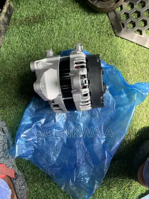 Mercedes Benz C300 Alternator