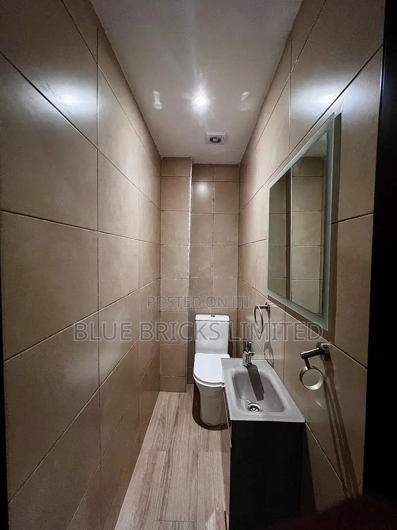 2bdrm Apartment in East Legon, A&C Mall Area for sale