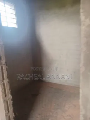 4bdrm House in Legon Club Villa, Amrahia for sale