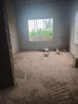 4bdrm House in Legon Club Villa, Amrahia for sale