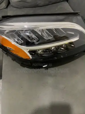 2020 C300 Headlight