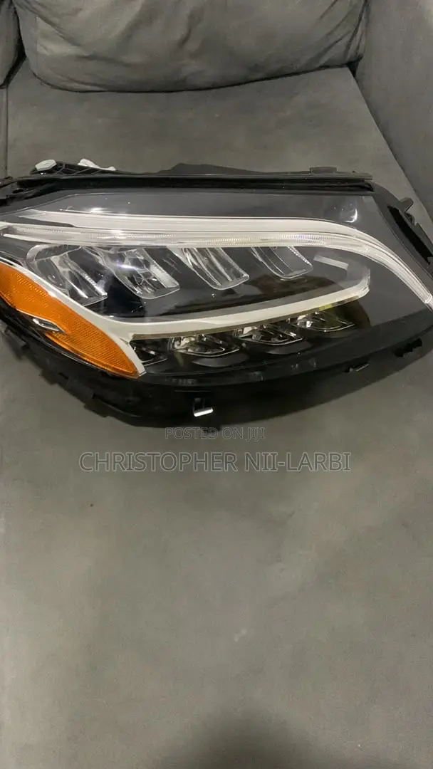 2020 C300 Headlight