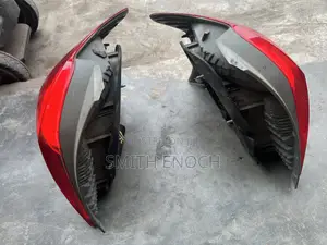Toyota Vitz Taillights