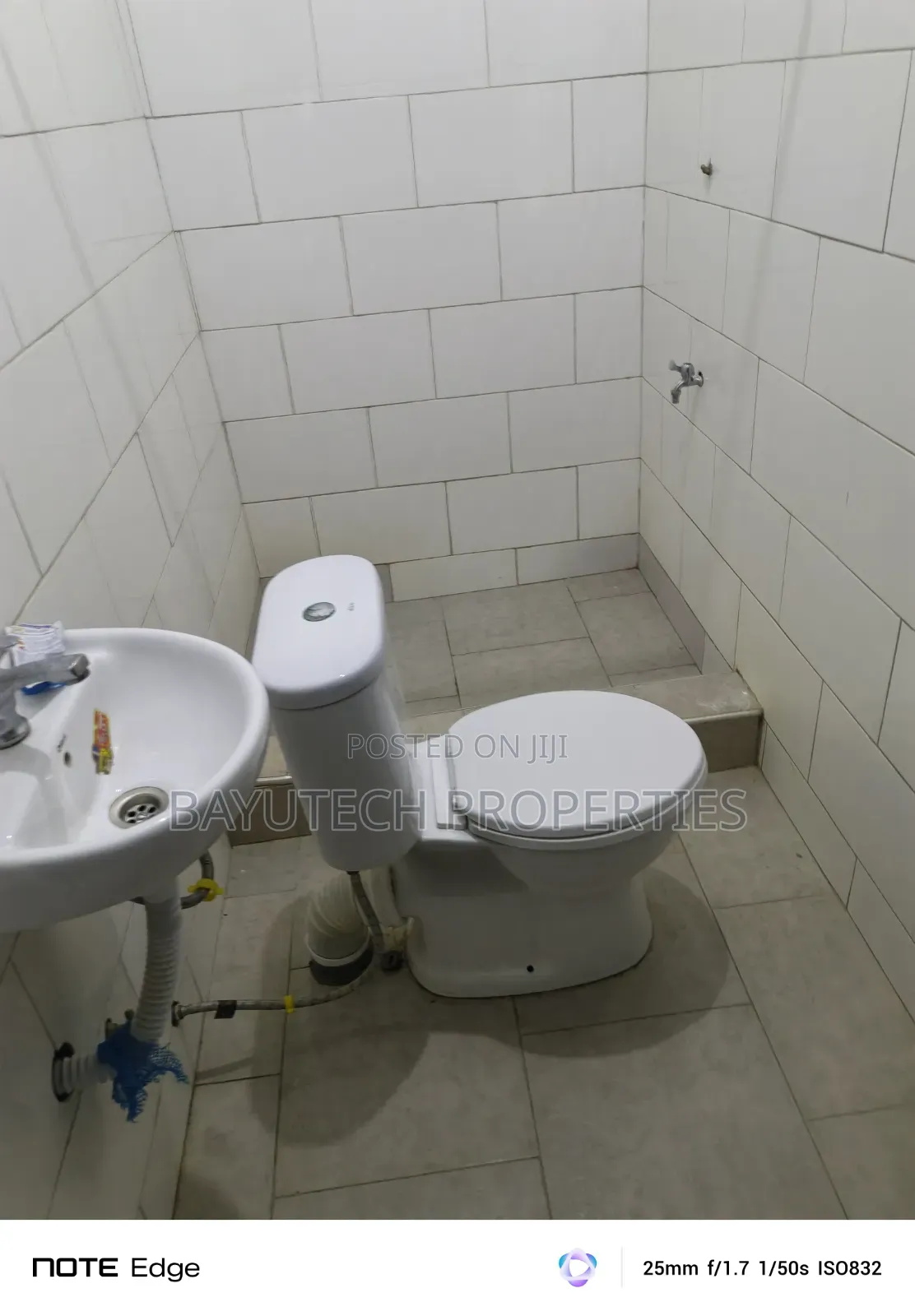 1bdrm Shared Apartment in Bayutech Ghana, Oblogo for rent
