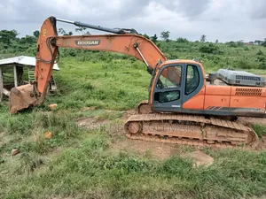 Excavator Ghana Used
