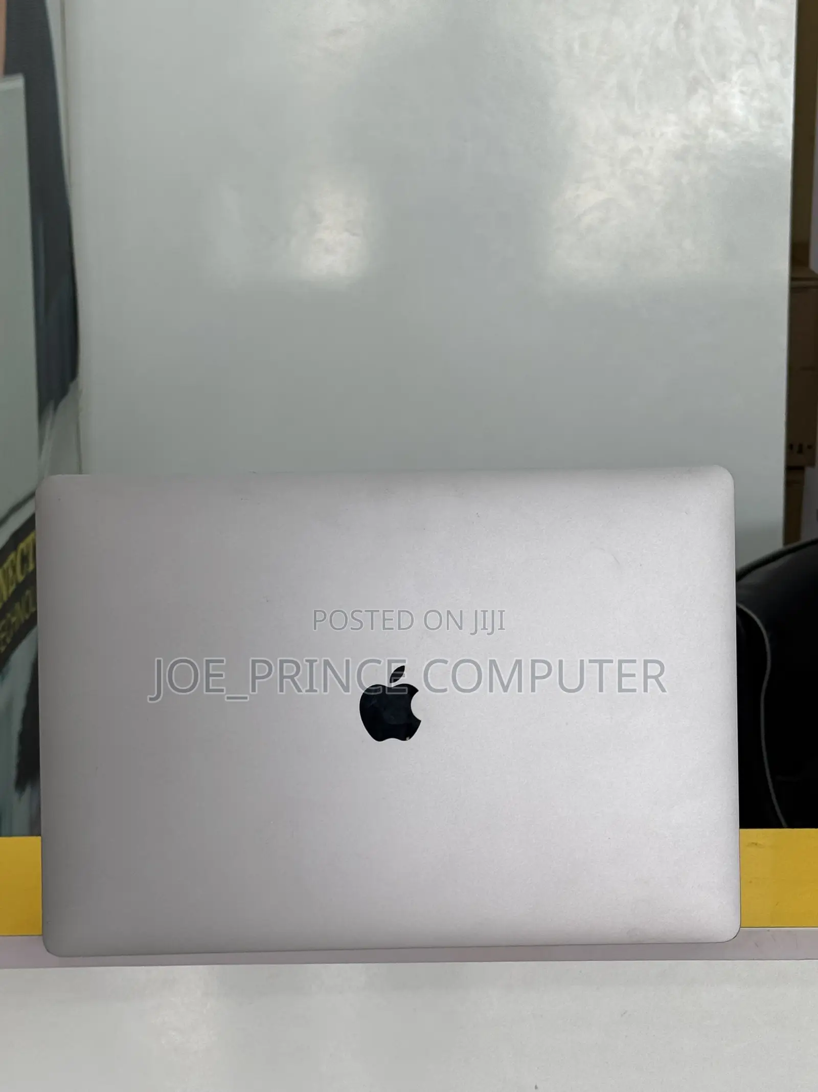 Laptop Apple MacBook Pro 2019 16GB Intel Core i7 SSD 512GB