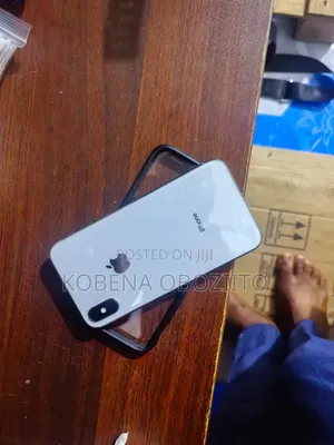 Apple iPhone X 256 GB White