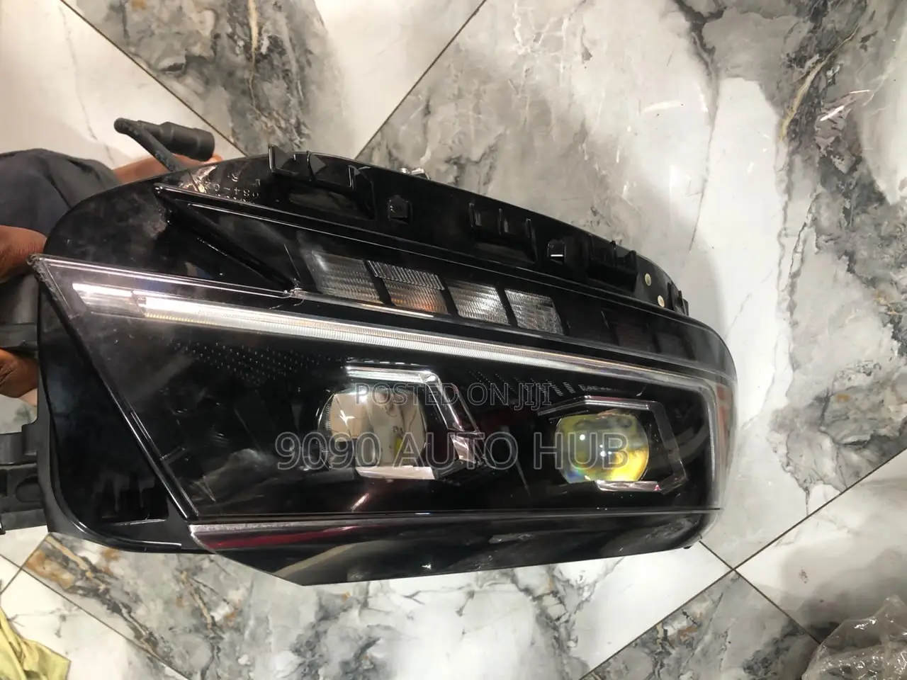 2020–2022 Volkswagen Passat Headlight (Foreign Used – Premium OEM)