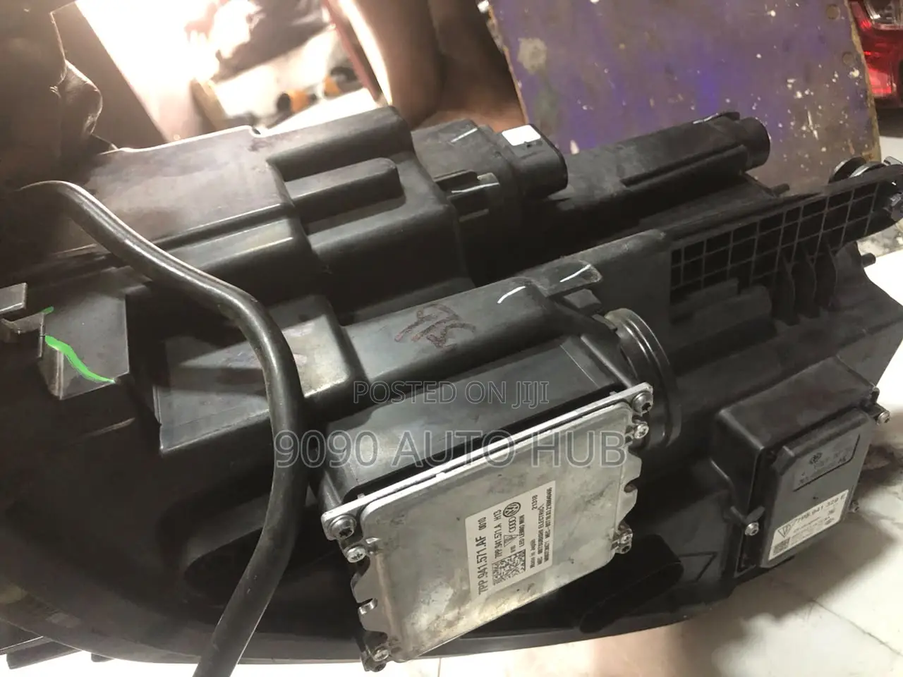2020–2022 Volkswagen Passat Headlight (Foreign Used – Premium OEM)