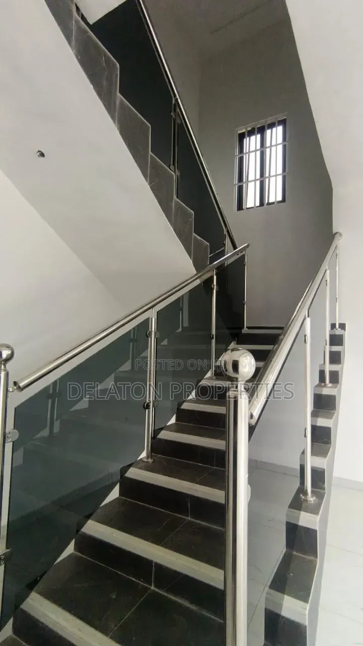 4bdrm House in Lashibi for rent