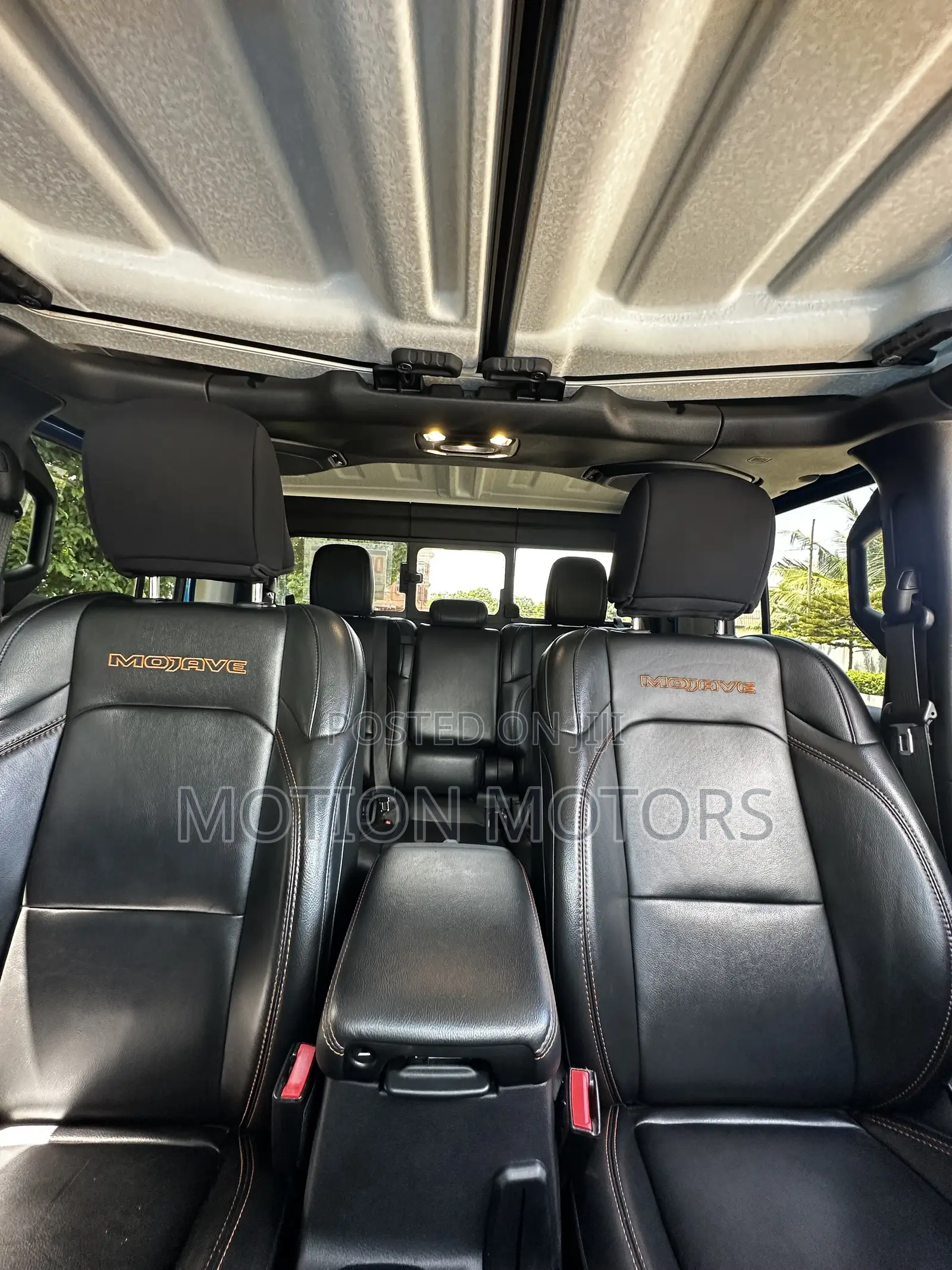 Jeep Gladiator Mojave 2022 Blue
