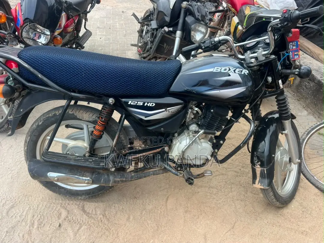 Bajaj Boxer 125 2025 Black
