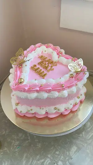 Vintage Heart Shape Cake