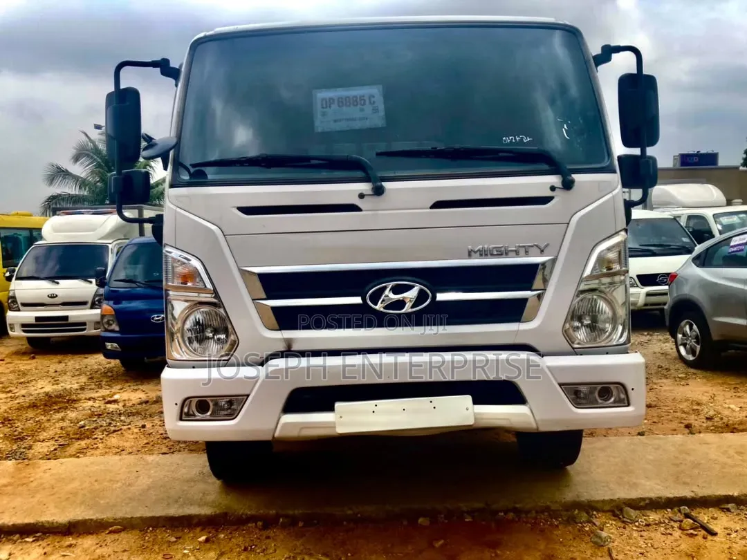 Hyundai Mighty( 3)