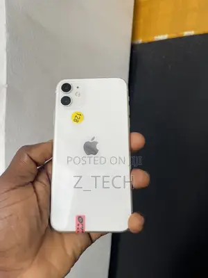 New Apple iPhone 11 128 GB White